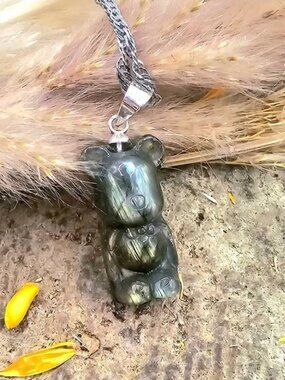 Nature Labradorite Carved Flashy Standing Bear Pendant Necklace